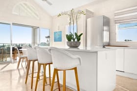 Breakfast Bar