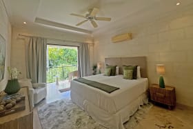 Guest bedroom suite
