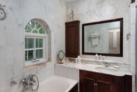 Main bathroom