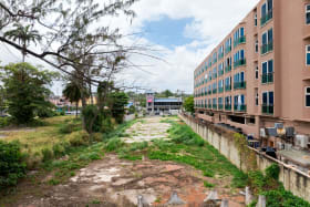 View of site alongside Accra Beach Hotel