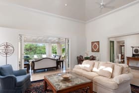 Spacious living room
