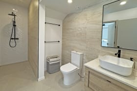 Ground floor bathroom