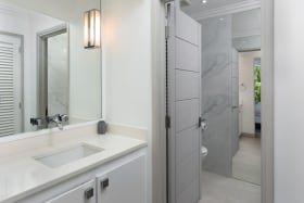 Each bedroom has an en-suite bathroom
