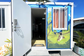 Entrance to the pod