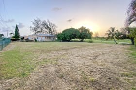Durants Green Lot 83