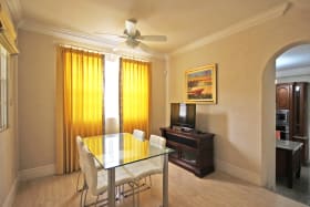 Breakfast room