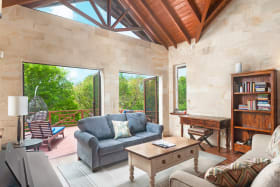 Upper sitting room