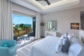 Guest bedroom suite