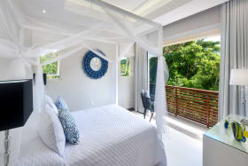 Guest bedroom