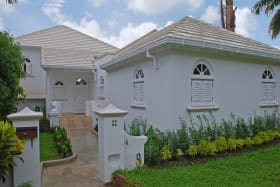 Forest Hills 22