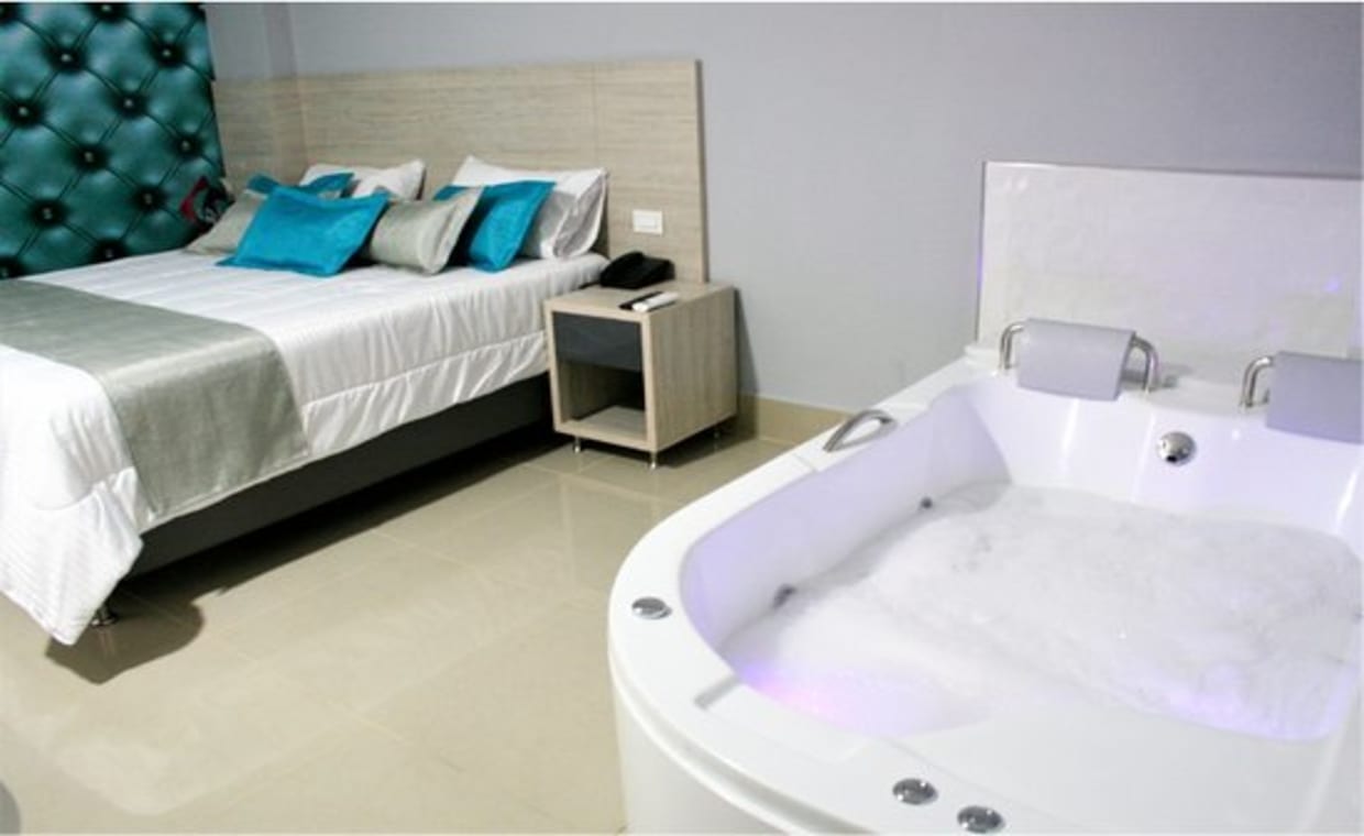 Hotel Lleras Express