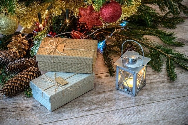 romantic gifts for your partner