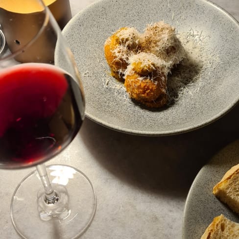 Porte Noire in London Restaurant Reviews Menus and Prices TheFork Porte Noire in London Restaurant Reviews Menus and Prices TheFork