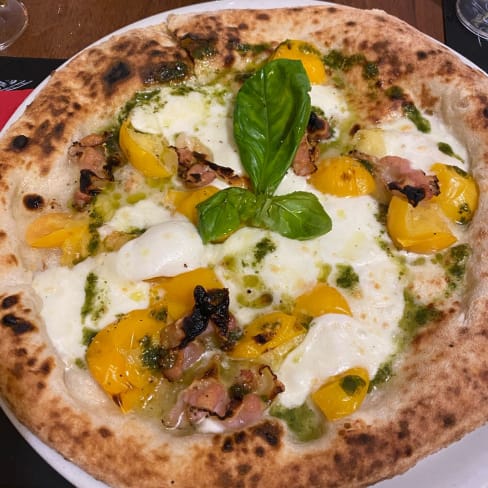Pizza Al Quadrato Due In Torre Del Greco Restaurant Reviews Menu And Prices Thefork