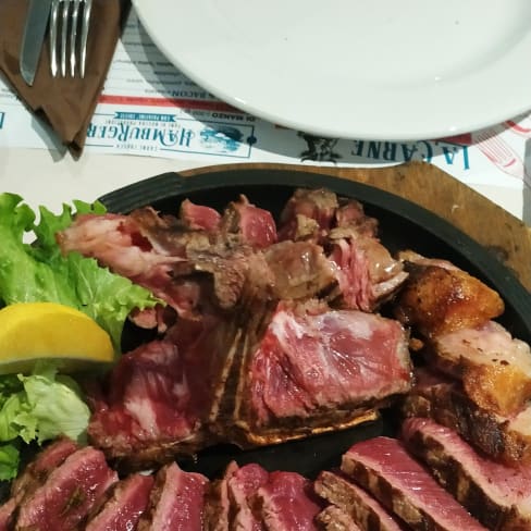 Grill Inn Store i Pogliano Milanese Restaurangens meny Grill Inn Store Bild från Grill Inn Store, Pogliano
