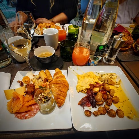 L Alcove Hotel Le Louis Versailles Chateau In Versailles Restaurant Reviews Menu And Prices Thefork