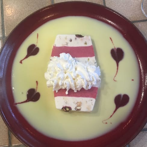 Le Chalet D Avron In Paris Restaurant Reviews Menu And Prices Thefork