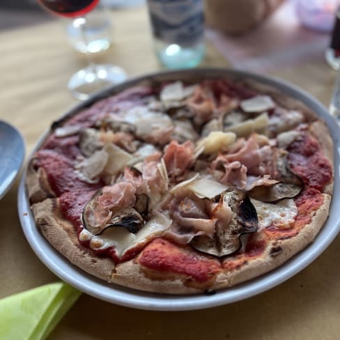 Pizzeria CO.RI in Menaggio - Restaurant Reviews, Menu and Prices