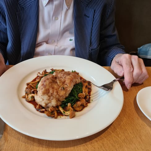 Restaurant Quai De Meudon A Meudon Menu Avis Prix Et Reservation