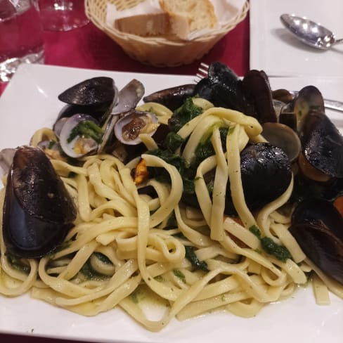Vecchia Napoli by Carrer in Milan - Restaurant Reviews, Menu and ...