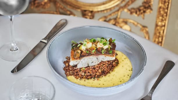 Cafe Pouchkine Paris In Paris Restaurant Reviews Menus And