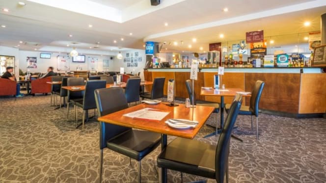 Elizabeth Tavern in Elizabeth (SA) - Restaurant Reviews, Menu and Prices