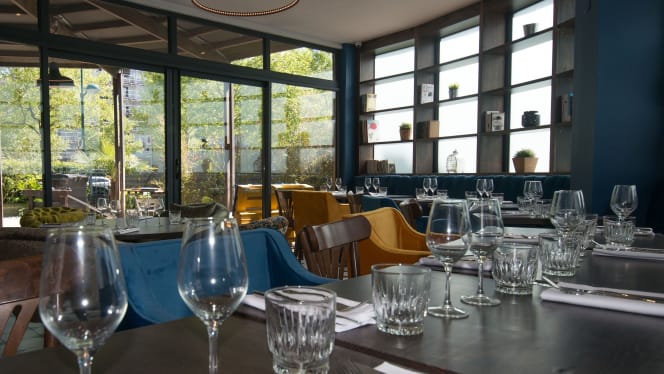 LE CERCLE, Paris - Bonne-Nouvelle - Restaurant Avis, Numéro de Téléphone &  Photos - Tripadvisor