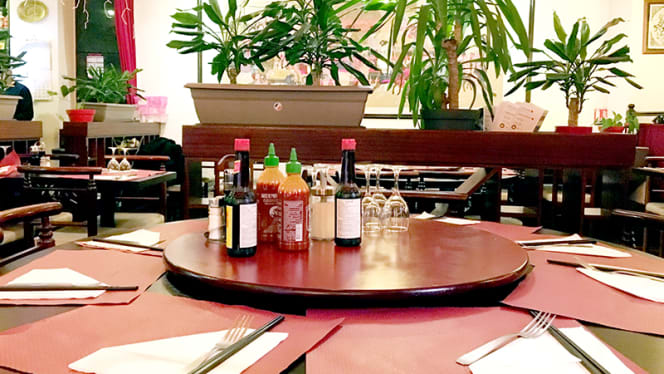 Guo Min Paris Restaurant In Paris