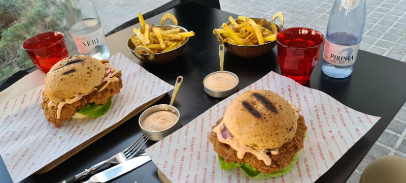 Hamburguesa de pollo  - A Pluma - Gran de Gràcia, Barcelona