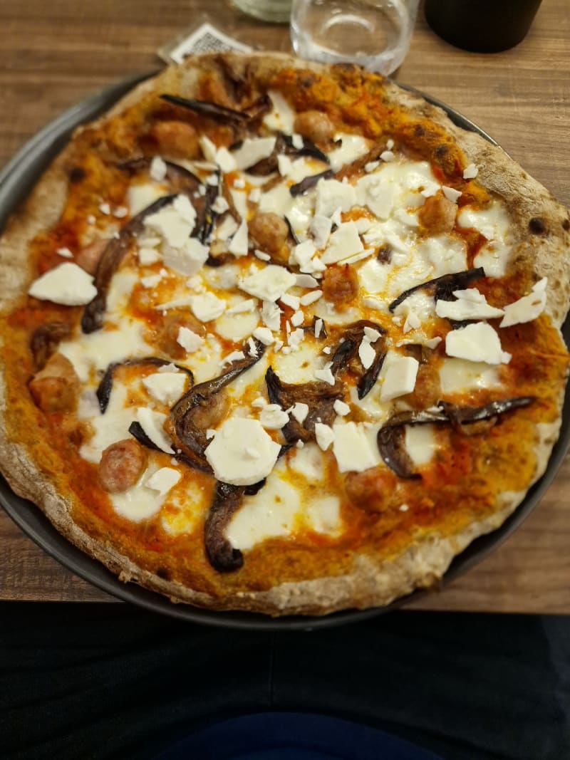 Celsius Pizzeria, Lecce