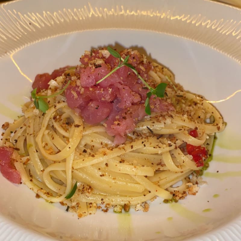 Linguine aglio, olio peperoncino, tonno e pane   - Bistrot Al Casaletto, Rome