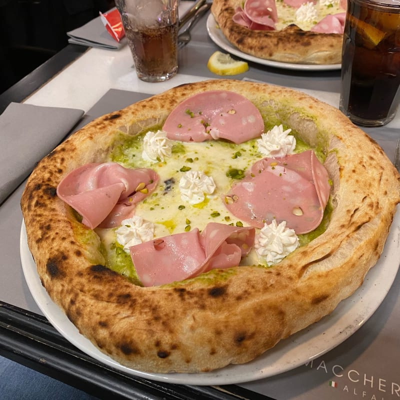 Pizza Mortazza - Maccheroni Alfalfa, Sevilla