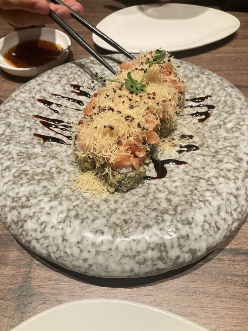 Haruka Sushi, Milan