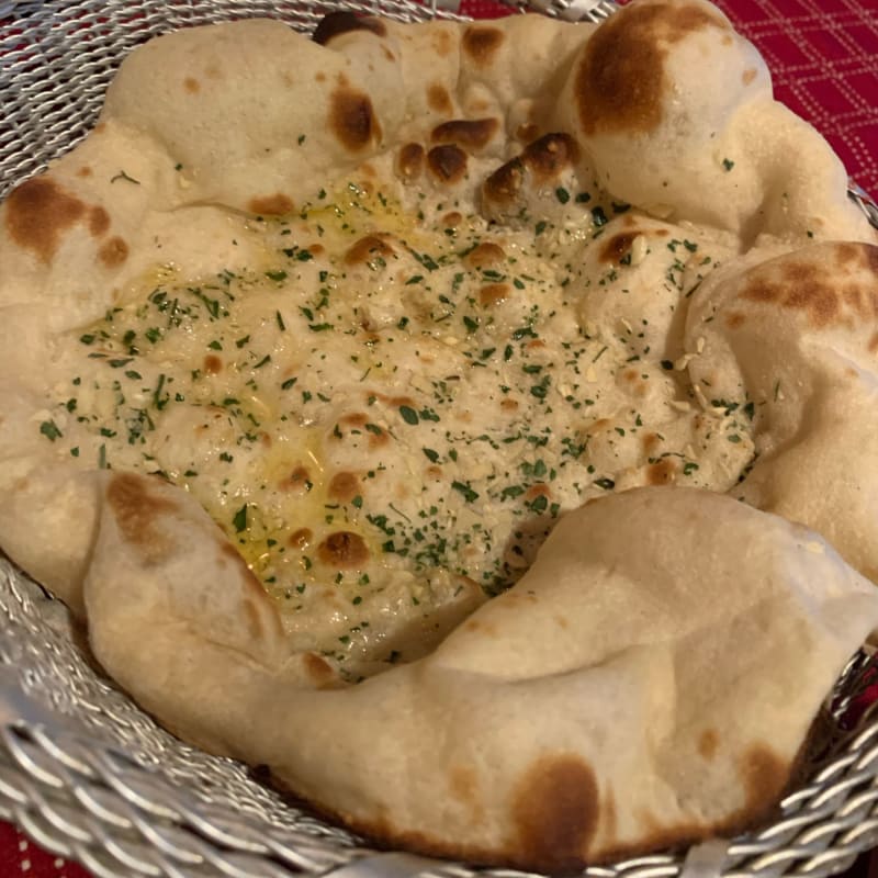 Naan bröd - Holy Cow Södermalm, Stockholm