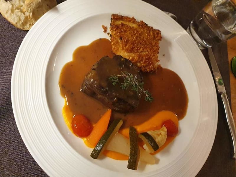 Filet De Boeuf Sauce Poivre Vert - Le Kastelberg, Andlau