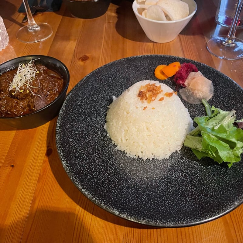 Rendang Daging - Djakarta Bali, Paris