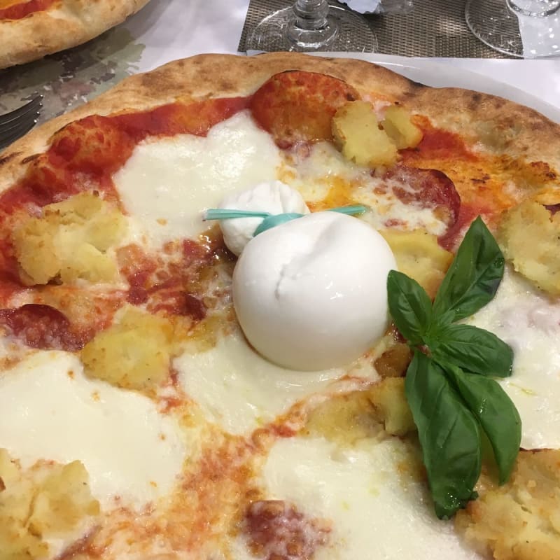 Spacca Napoli Pizzeria In Bologna Restaurant Reviews Menu And Prices Thefork