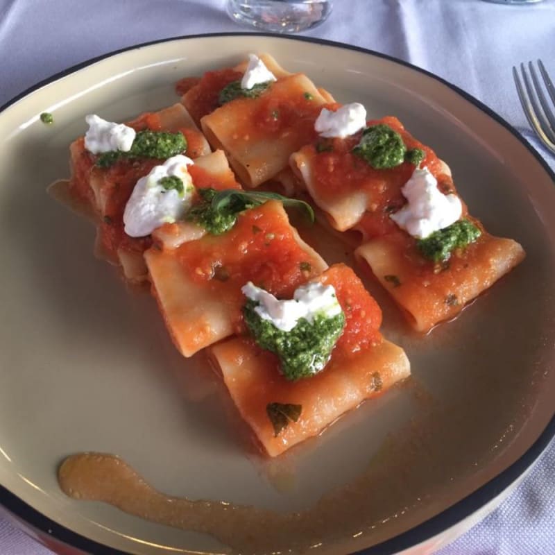 Paccheri con pomodorini pesto e mozzarella  - Argentèe, Concorezzo