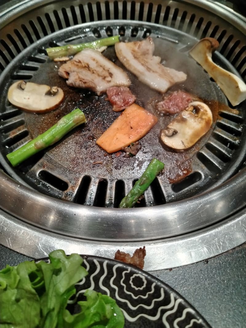 Comme Gangnam - Notre Spécialité 👉 BBQ Coréen . 🇫🇷Comme Gangnam