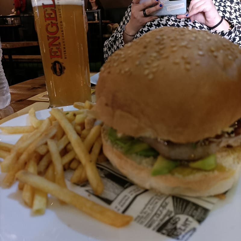 Tuna Burger - Bespoke CityPub, Pescara