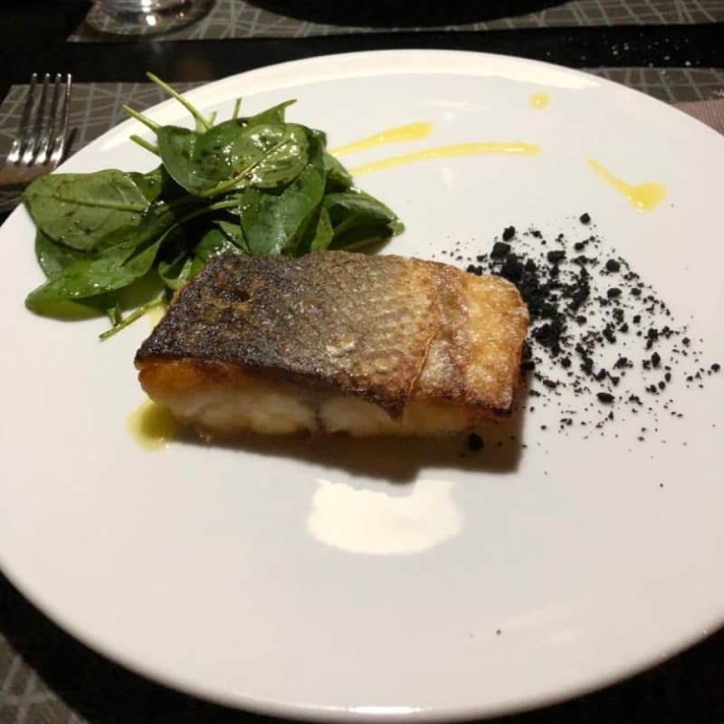 Branzino con spinacino - Cafeteria