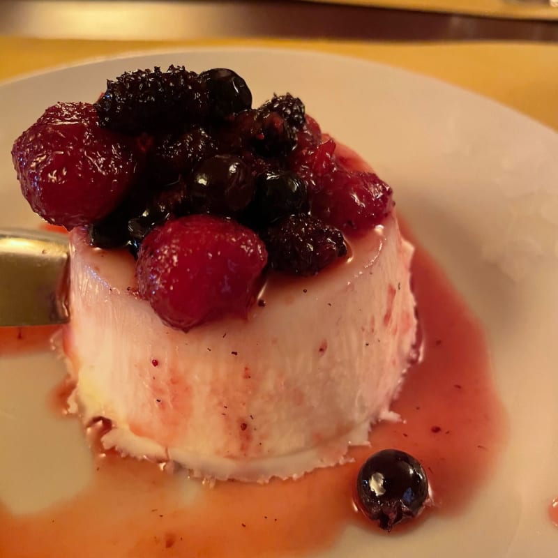 Panna cotta ai frutti di bosco - Bosco Gerolo, Val Trebbia