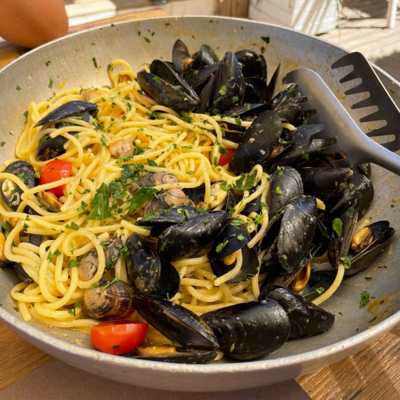 Spaghetto cozze e vongole  - A Rocha do Mar