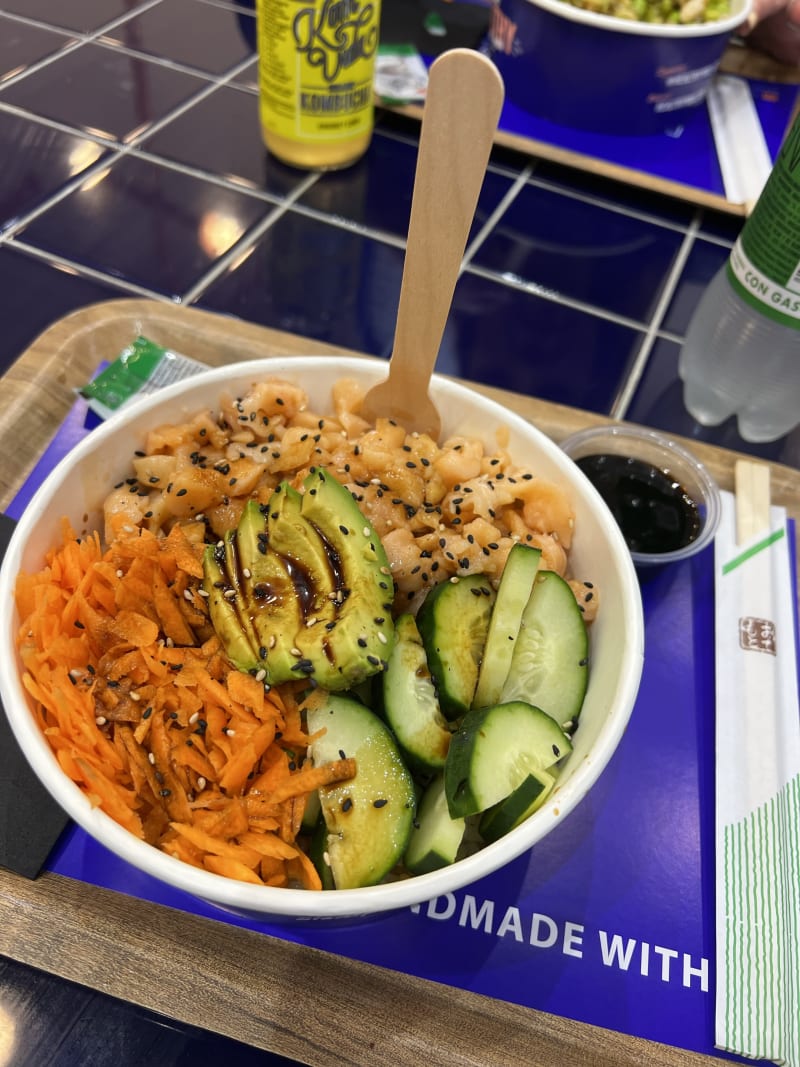 Healthy Poke Ronda Universitat, Barcelona