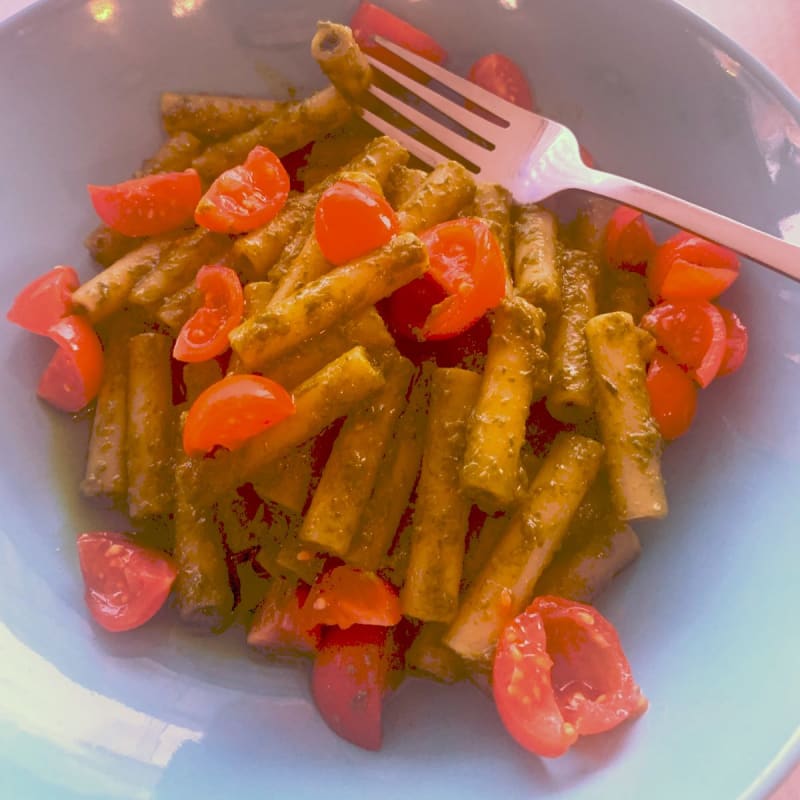 Mezze maniche pesto e pomodorini fatti in casa - Da Marì