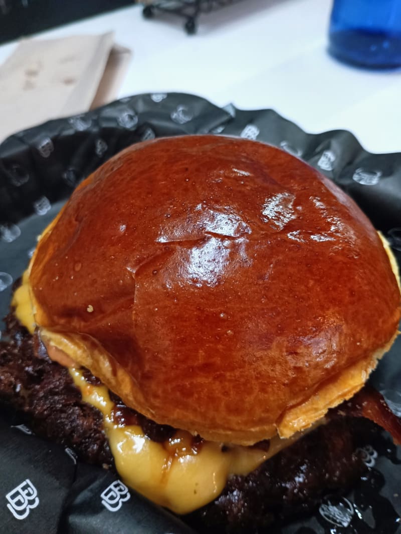 Bolus Burger, Madrid