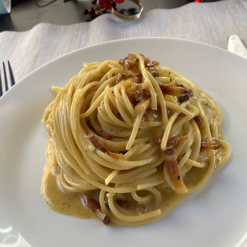 Spaghetti alla carbonara - Salsapariglia, Trieste