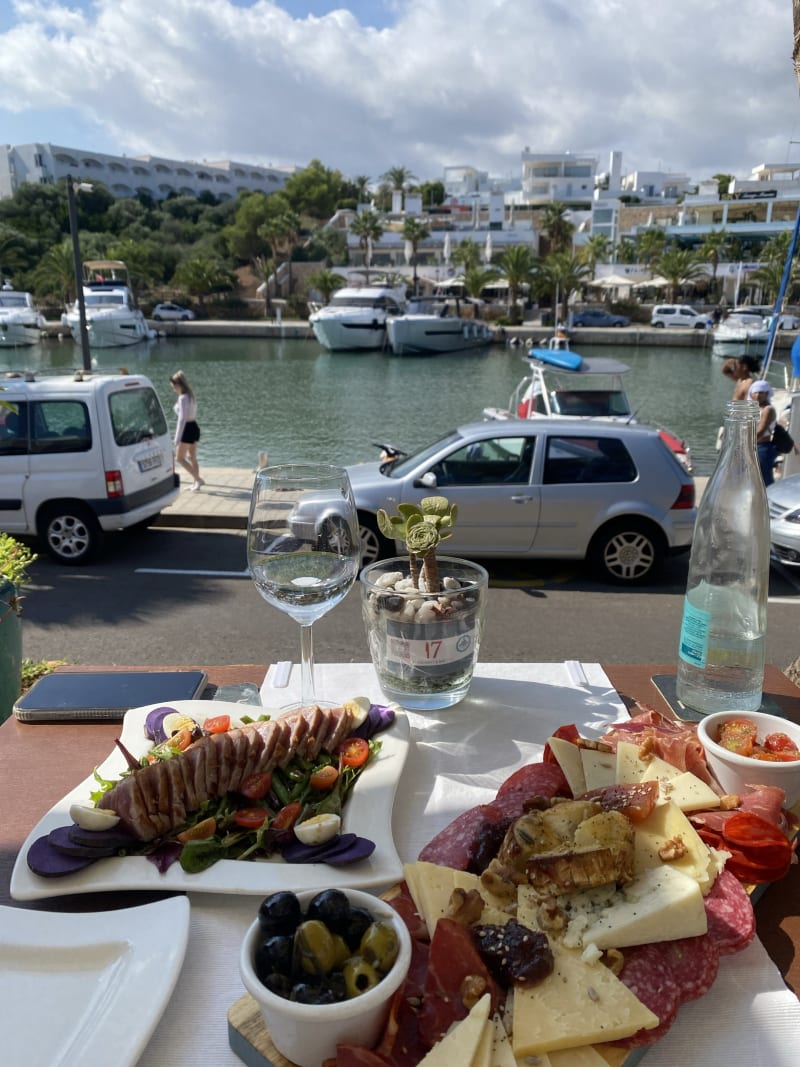 17 Bar and Restaurant in Cala D Or Restaurant Reviews, Menus, and