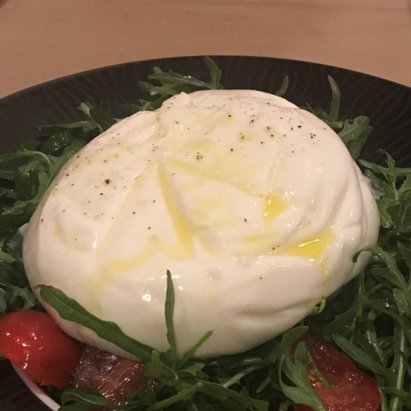 Burrata - Terre Rosse Pizzeria, Paris