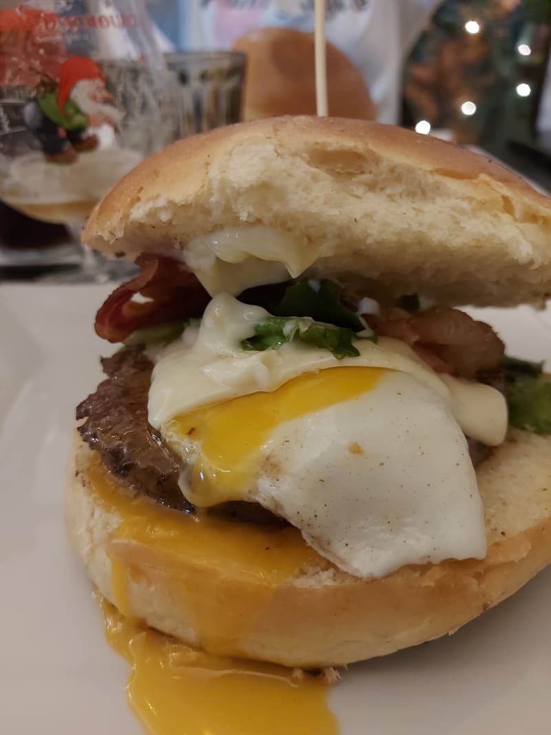 BHouseBurger, San Giorgio a Cremano